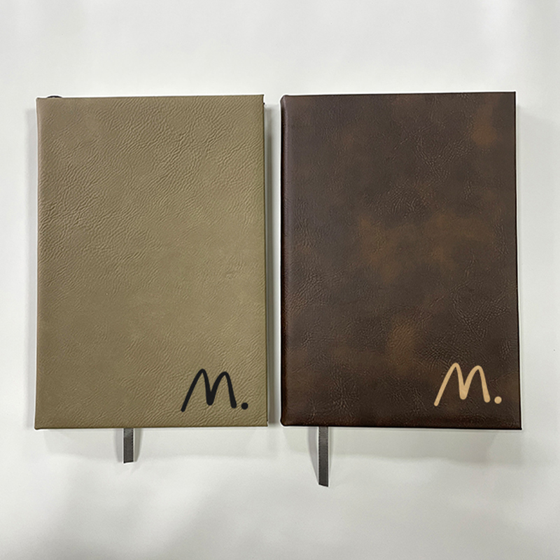 หนังสือสเก็ตช์ภาพหนังเทียมแบบใช้เลเซอร์ได้ 7 x 9 3/4
