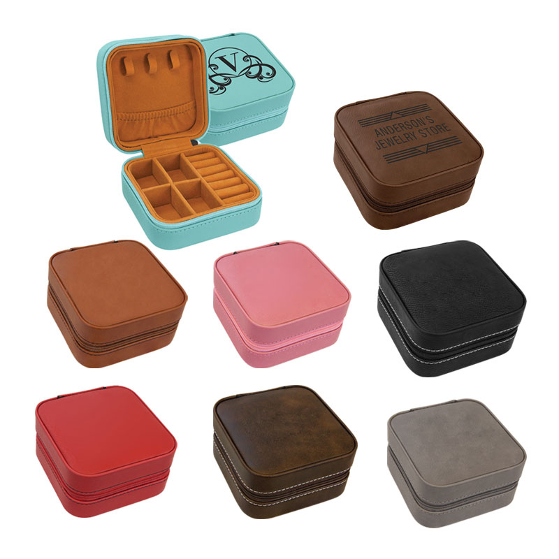 กล่องใส่เครื่องประดับหนังเทียมสำหรับเดินทางแบบ Laserable ขนาด 4 × 4 พร้อมซับในสีแทน
